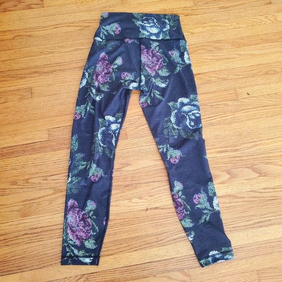 Lululemon Wunderunder Leggings - Picture 4 of 8